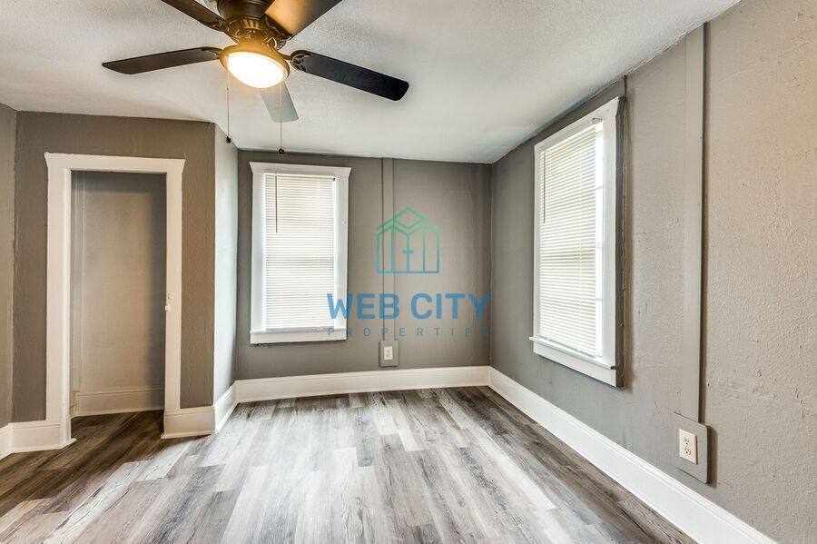 House for rent at 3907 Roberts Ave, Dallas, TX 75215