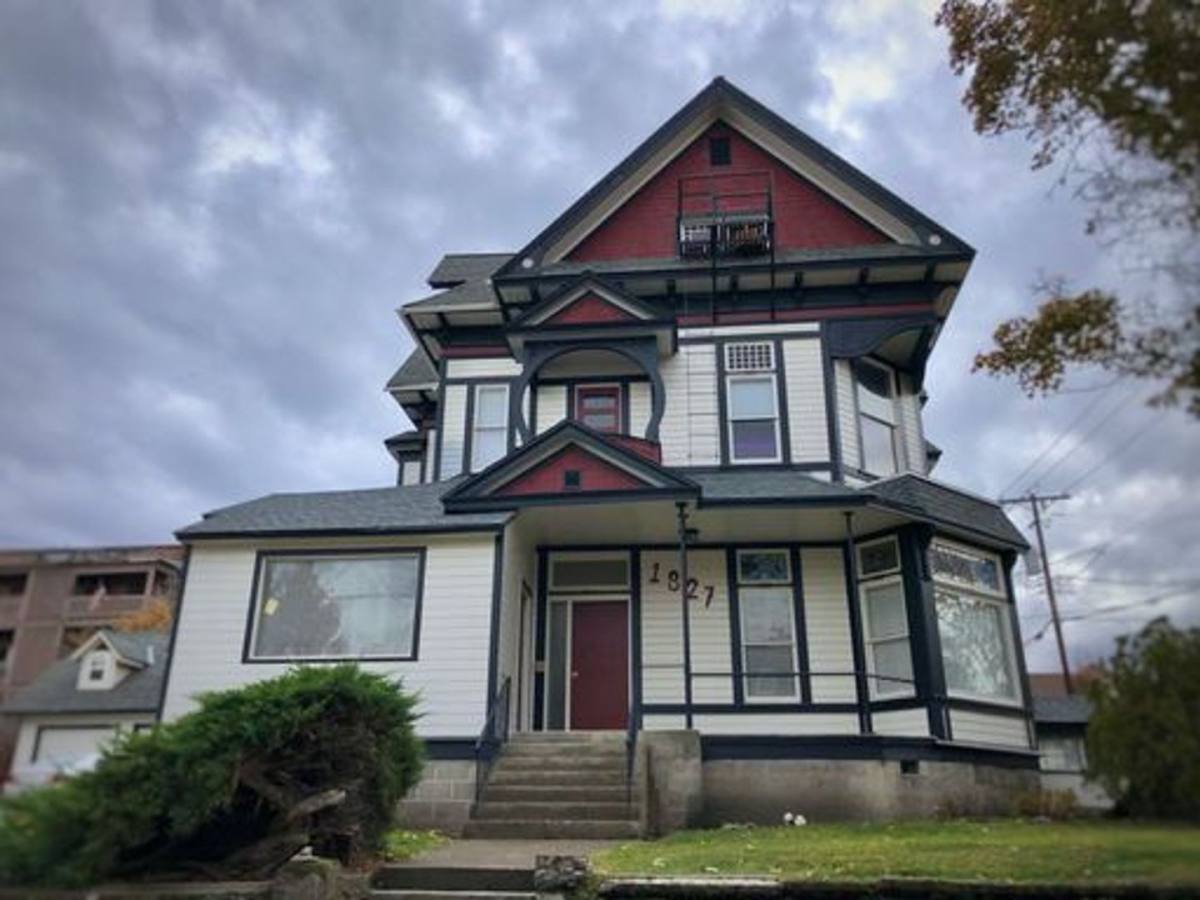 Apartment for rent at 1827 W Riverside, Spokane, WA 99201