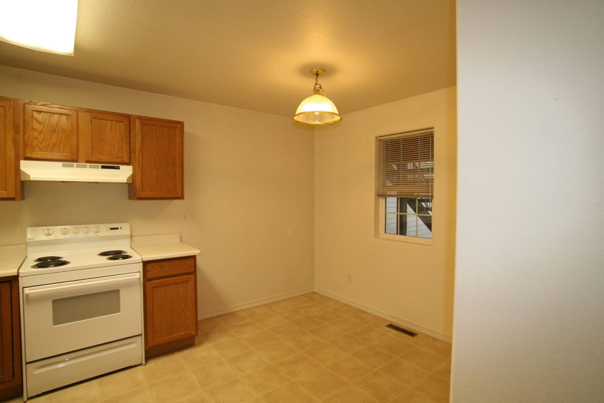 Apartment for rent at 809 Mantle, Belgrade, MT 59714