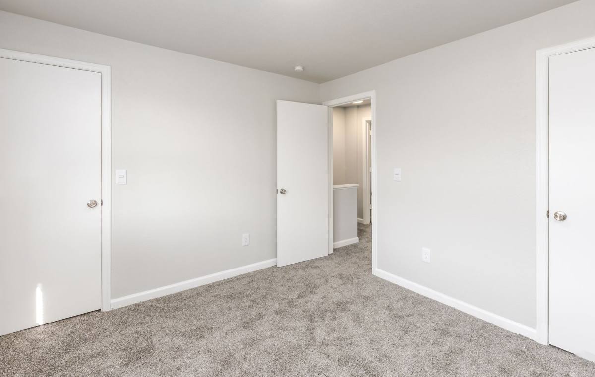 Apartment for rent at 869 36th St, Newport News, VA 23607