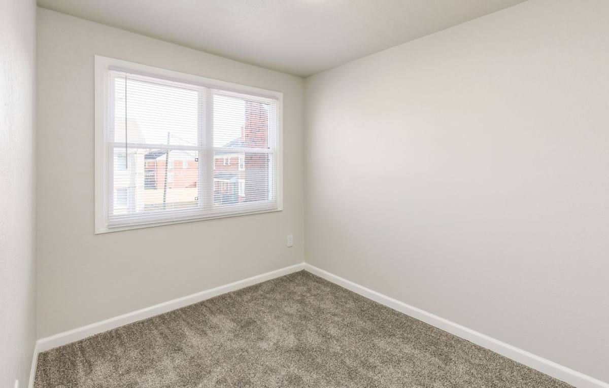 Apartment for rent at 869 36th St, Newport News, VA 23607
