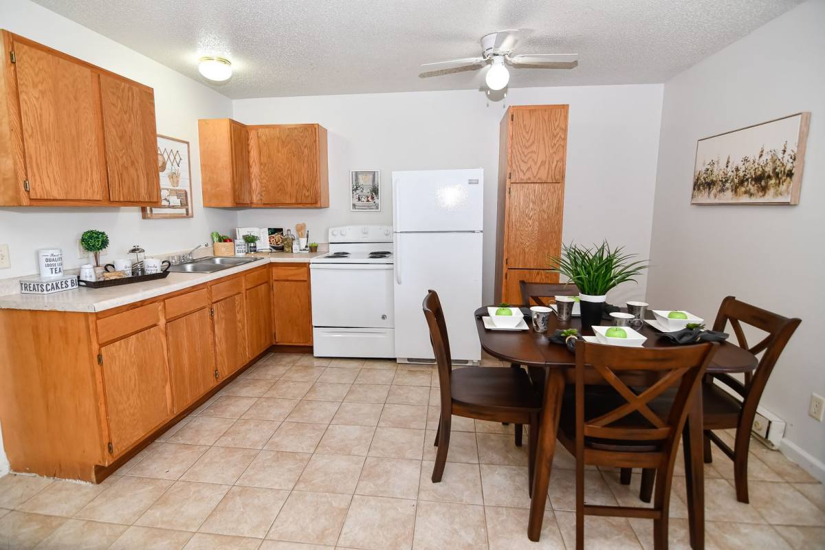 Apartment for rent at 501 Washington Ave, Grinnell, IA 50112