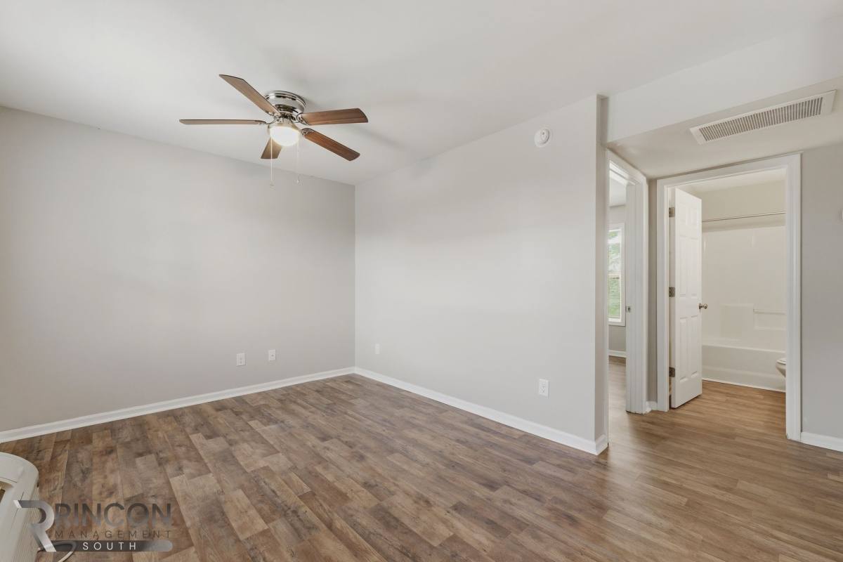 Apartment for rent at 2125 Aberdeen Ave, North Charleston, SC 29405