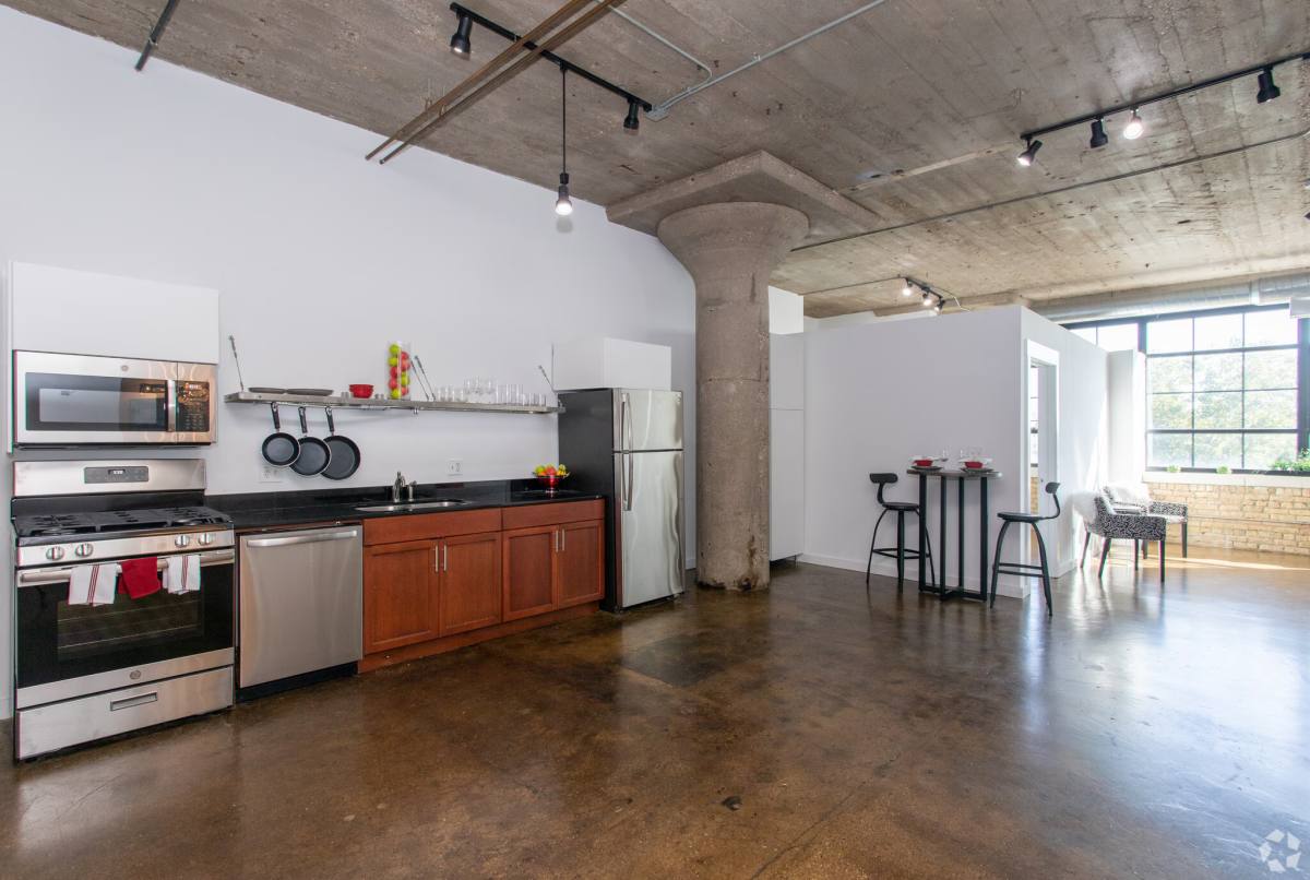 Apartment for rent at 2620 W Washington Blvd, Chicago, IL 60612