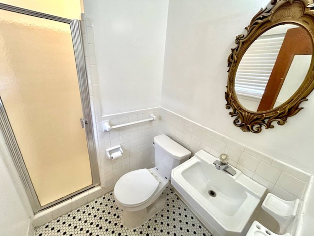 House for rent at 1709 Morningside Dr NW, Huntsville, AL 35816
