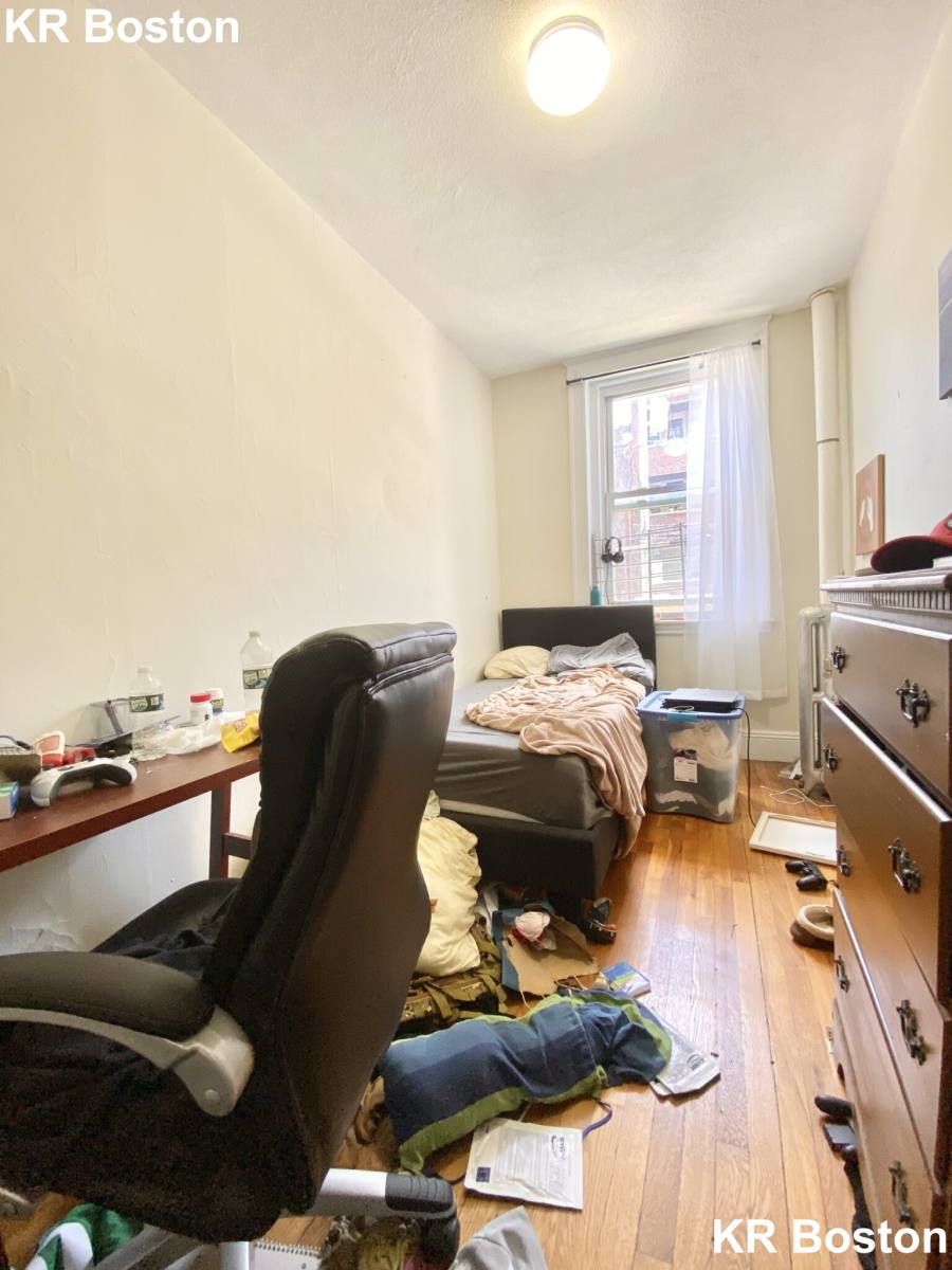 Apartment for rent at 109 Brainerd Rd #1, Allston, MA 02134