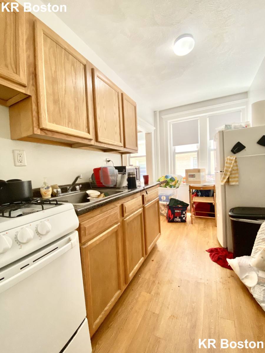 Apartment for rent at 109 Brainerd Rd #1, Allston, MA 02134