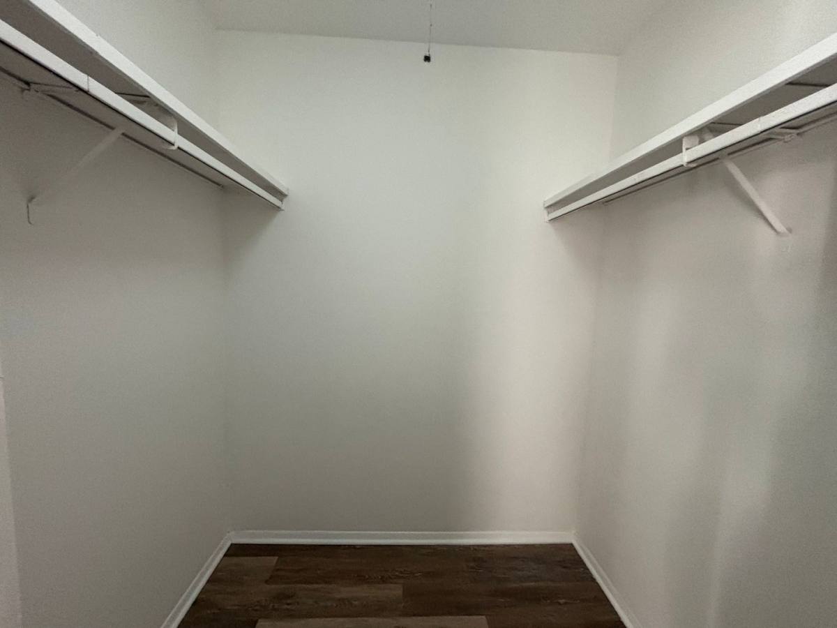 Apartment for rent at 1039 McAree Rd, Waukegan, IL 60085