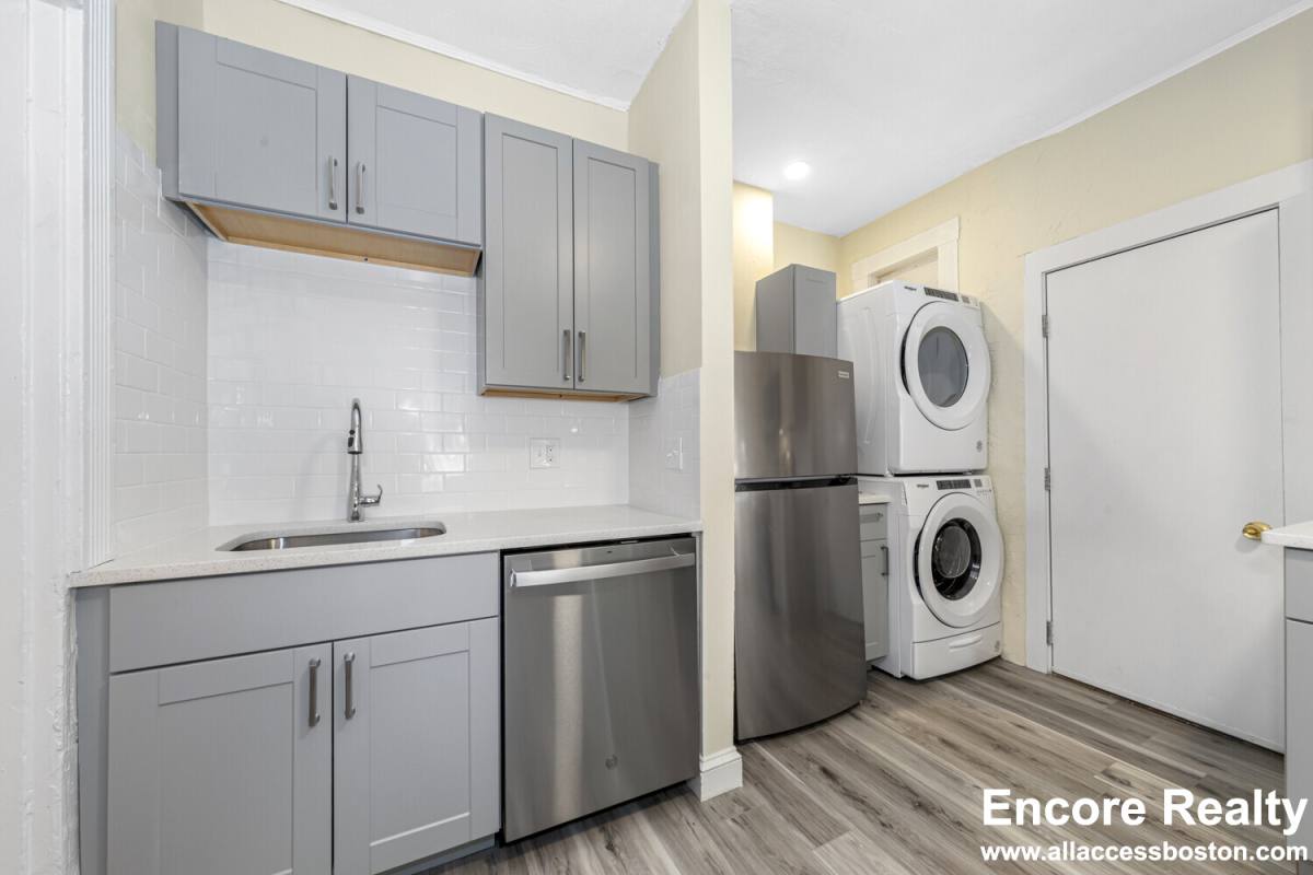 Apartment for rent at 46 Brackett St, Brighton, MA 02135