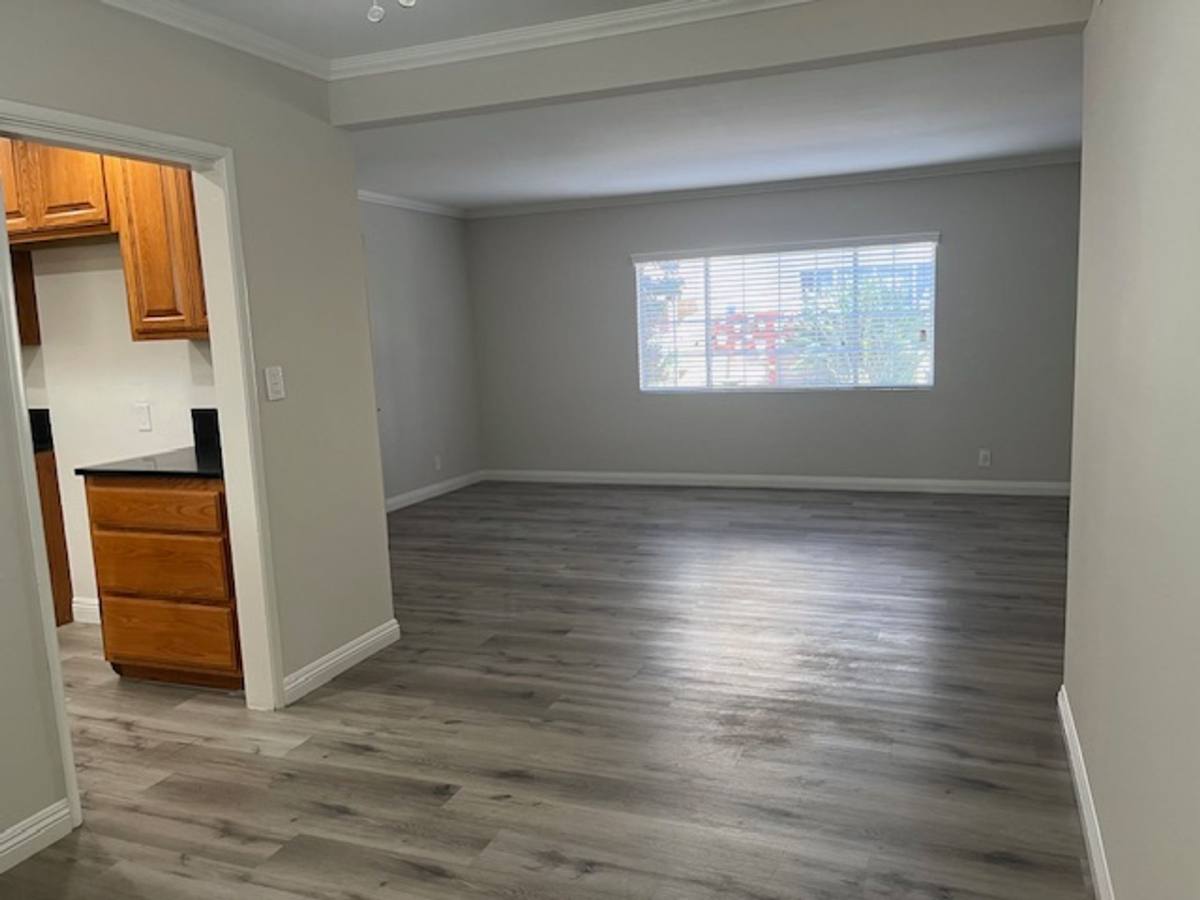 Apartment for rent at 5501-05 Radford Ave, Valley Village, CA 91607