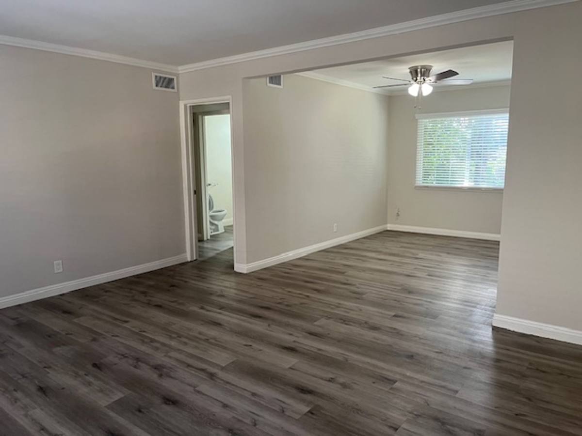 Apartment for rent at 5501-05 Radford Ave, Valley Village, CA 91607