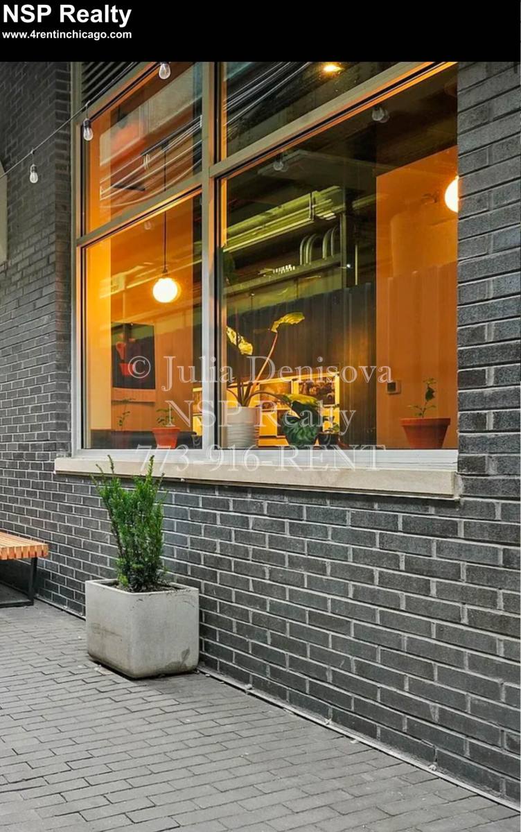 Apartment for rent at 941 Belmont, Chicago, IL 60613