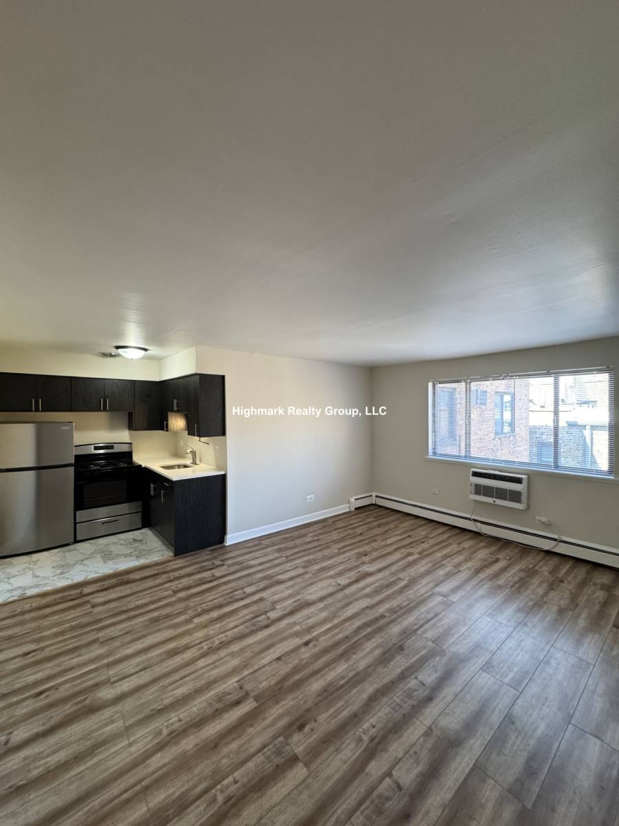 Apartment for rent at 6011 N Winthrop Ave #407NK, Chicago, IL 60660