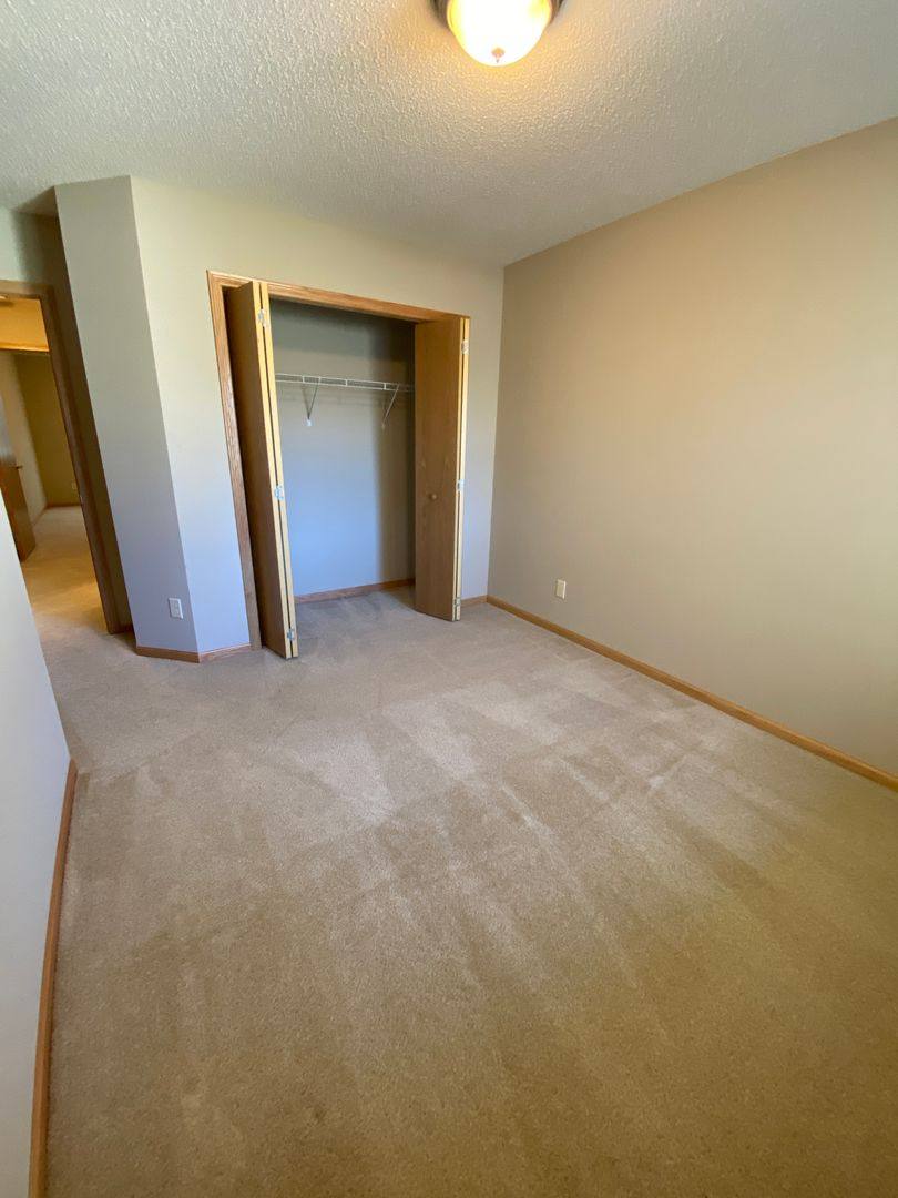 Townhouse for rent at 1611-A Gunston Dr, New Richmond, WI 54017