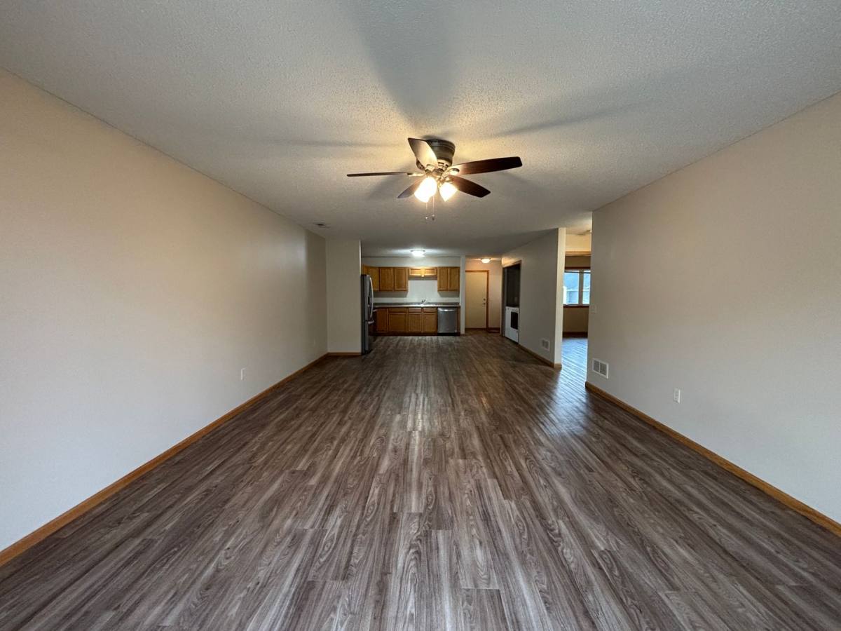 Townhouse for rent at 1627-C Gunston Dr, New Richmond, WI 54017