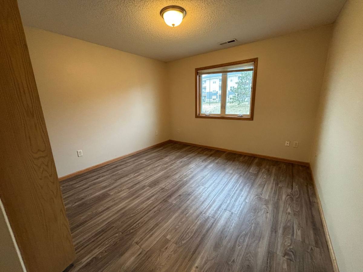 Townhouse for rent at 1627-C Gunston Dr, New Richmond, WI 54017
