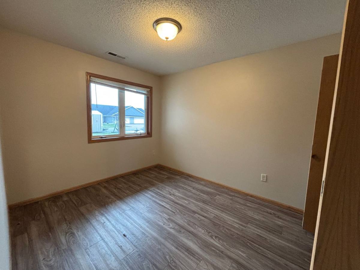 Townhouse for rent at 1627-C Gunston Dr, New Richmond, WI 54017