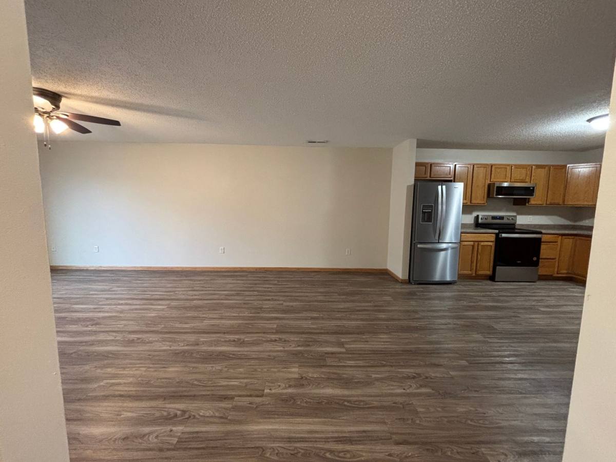 Townhouse for rent at 1627-C Gunston Dr, New Richmond, WI 54017