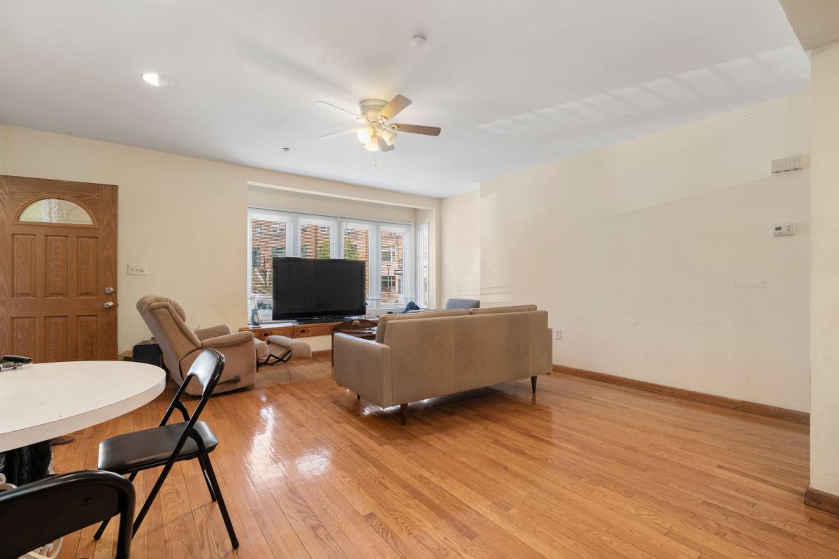 Apartment for rent at 29 Sutherland Rd, Brighton, MA 02135