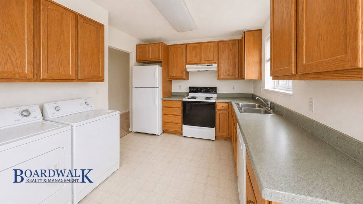 Apartment for rent at 1195 Roosevelt Ave, Salt Lake City, UT 84105