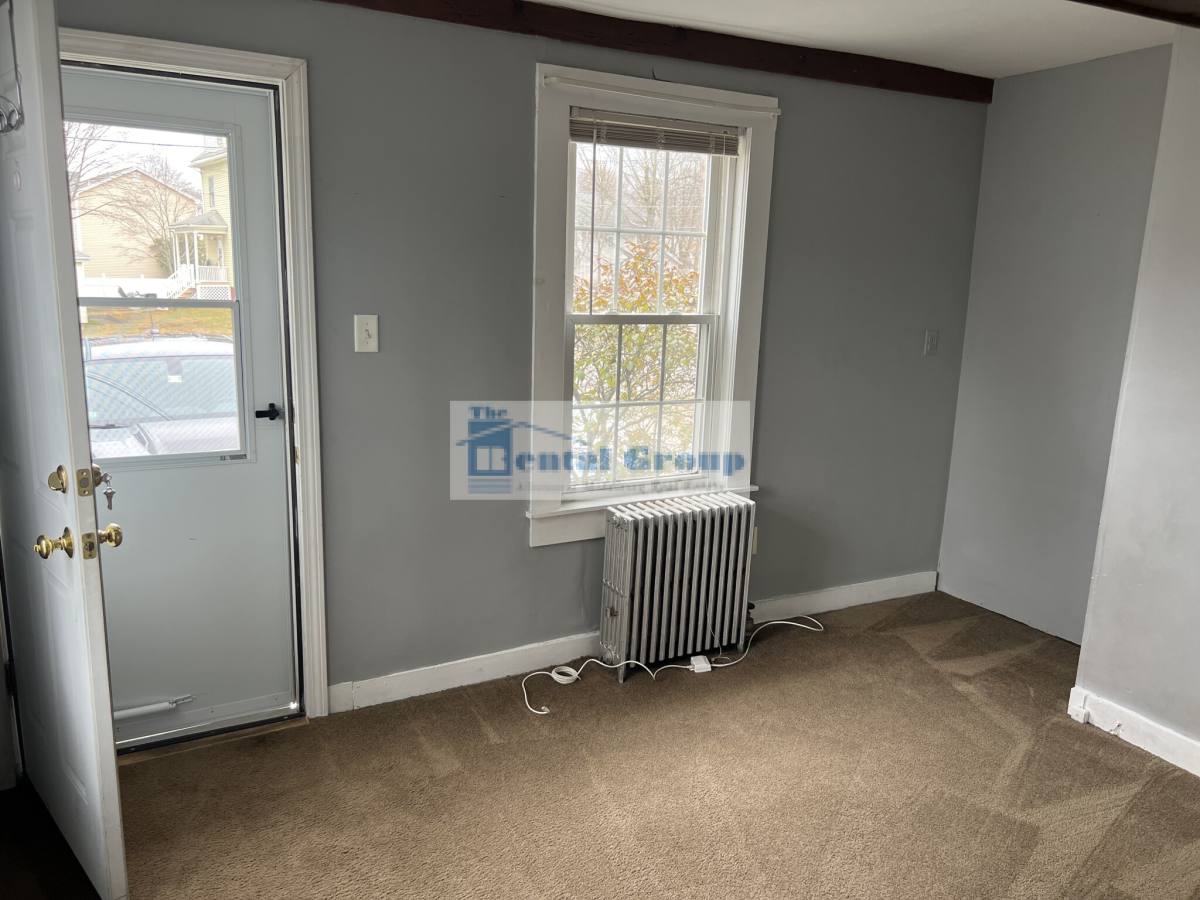 House for rent at 2 Lincoln St #2, Stoneham, MA 02180