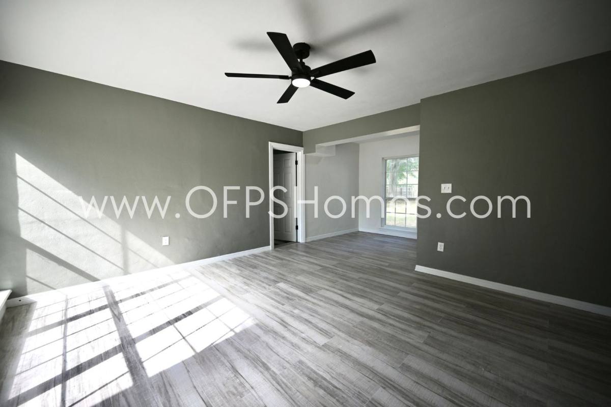 House for rent at 131 Adkinson Dr, Crestview, FL 32536
