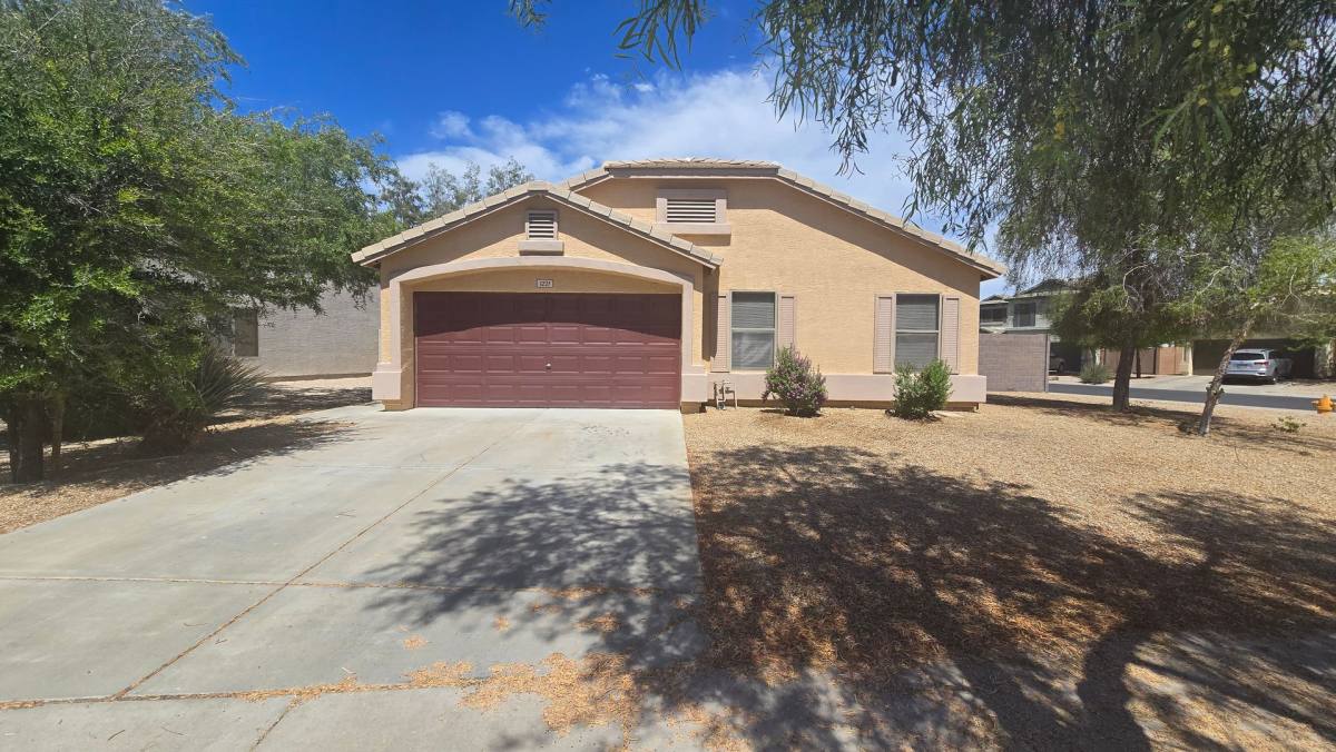 House for rent at 1221 N 161st Ave, Goodyear, AZ 85338