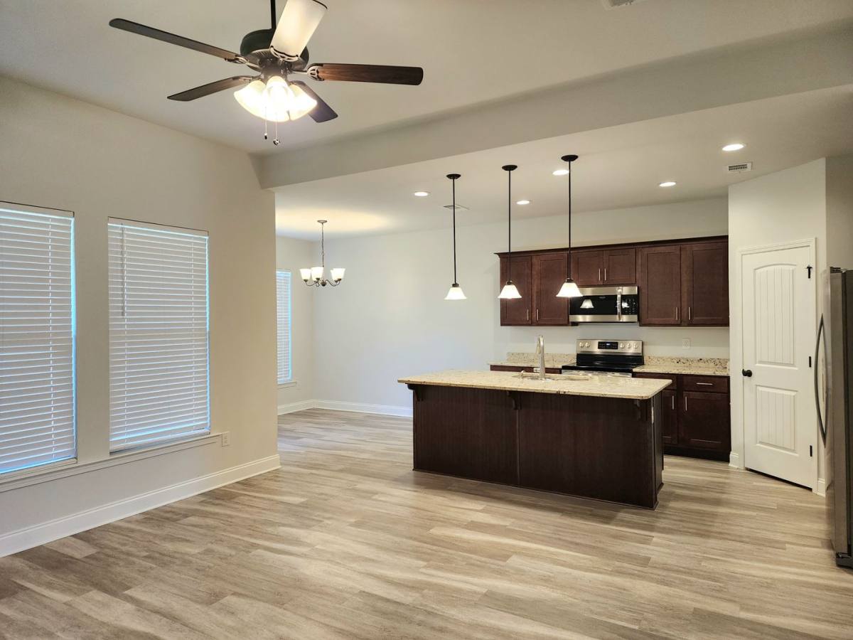 House for rent at 931 Gibson Court, Foley, AL 36535