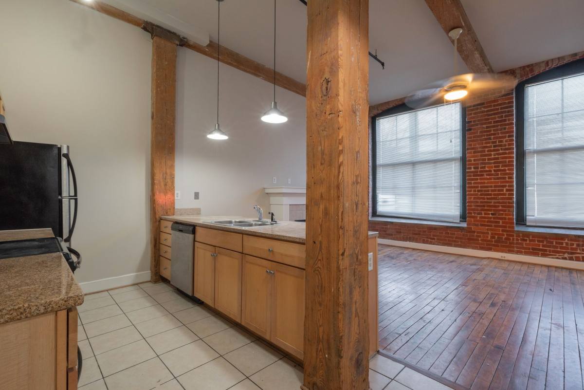 Apartment for rent at 801 Hinton St, Petersburg, VA 23803