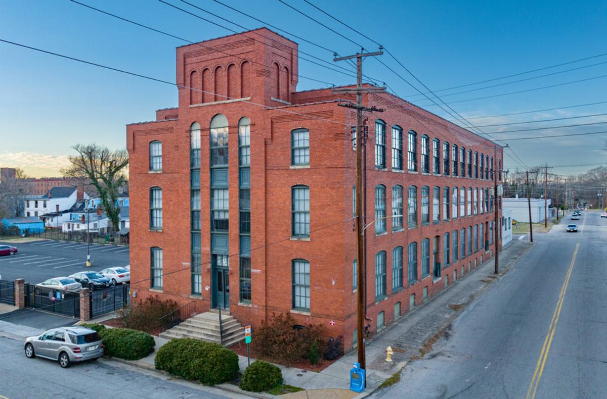 Apartment for rent at 801 Hinton St, Petersburg, VA 23803