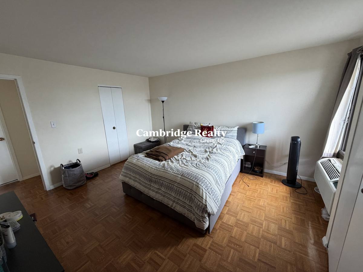 Condo for rent at 1105 Massachusetts Ave #7F, Cambridge, MA 02138