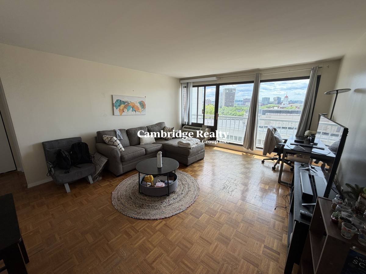 Condo for rent at 1105 Massachusetts Ave #7F, Cambridge, MA 02138