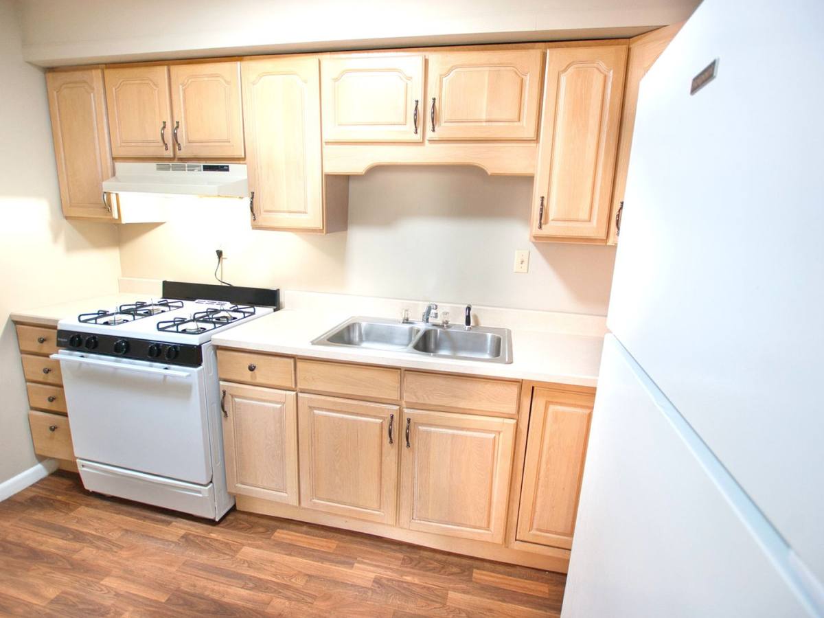 Apartment for rent at 1312 W 8th St, Anderson, IN 46016