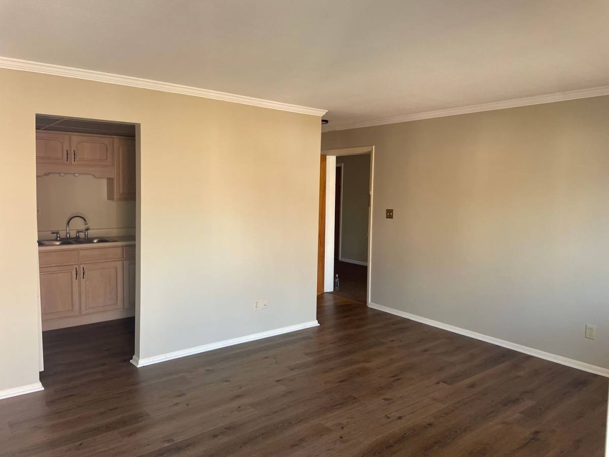 Apartment for rent at 1312 W 8th St, Anderson, IN 46016