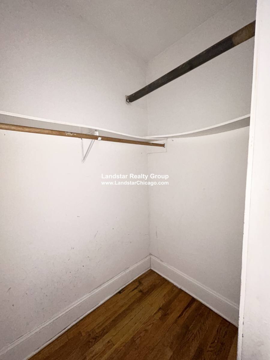 Apartment for rent at 2859 W Berteau #G, Chicago, IL 60618