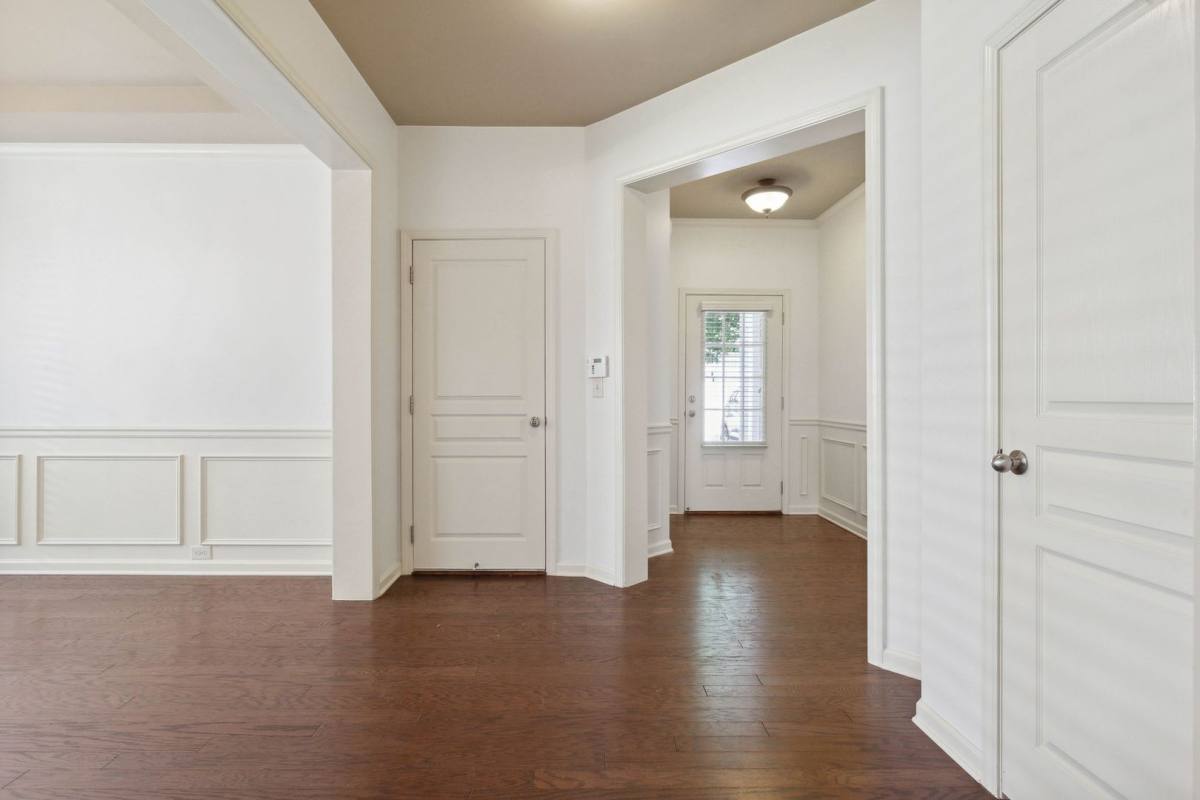 Townhouse for rent at 655 Township Circle, Alpharetta, GA 30004