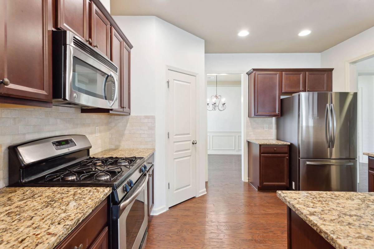 Townhouse for rent at 655 Township Circle, Alpharetta, GA 30004
