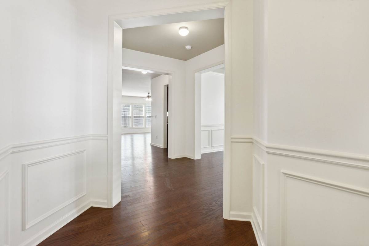 Townhouse for rent at 655 Township Circle, Alpharetta, GA 30004