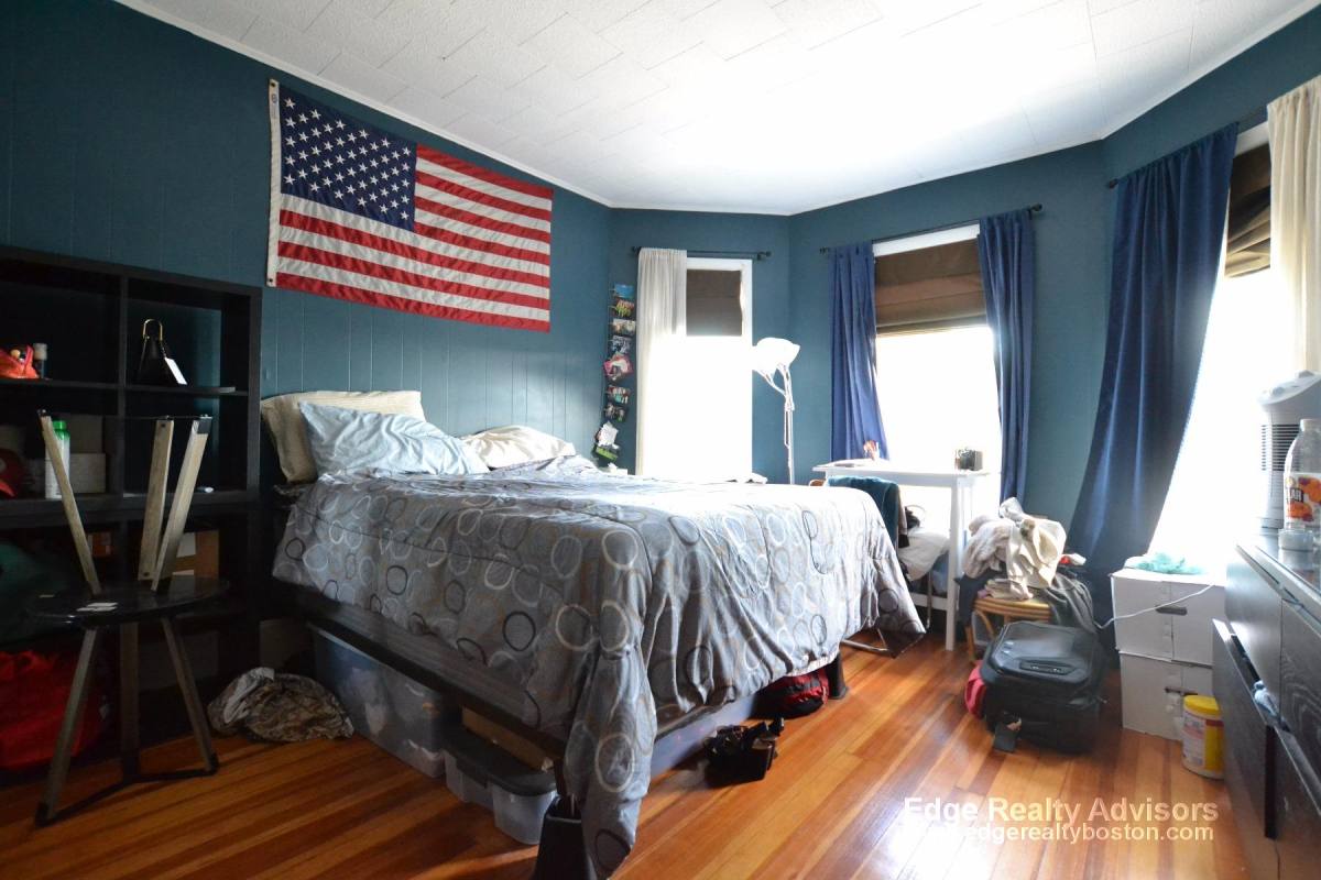 Apartment for rent at 437 Washington St #1, Brighton, MA 02135