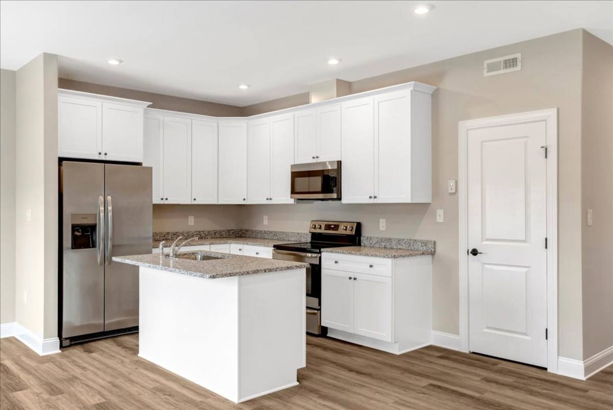 Townhouse for rent at 849 N Mecklenburg Ave, South Hill, VA 23970