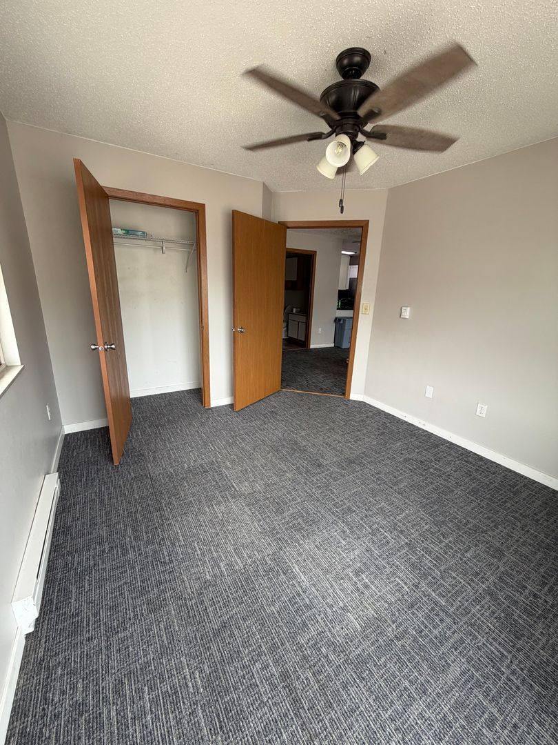 Townhouse for rent at 204 Oak St, Woodville, WI 54028