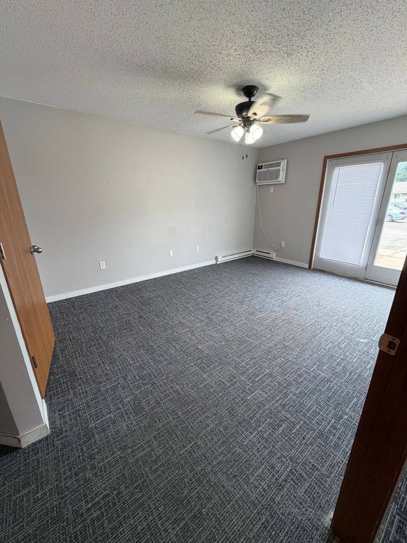 Townhouse for rent at 204 Oak St, Woodville, WI 54028