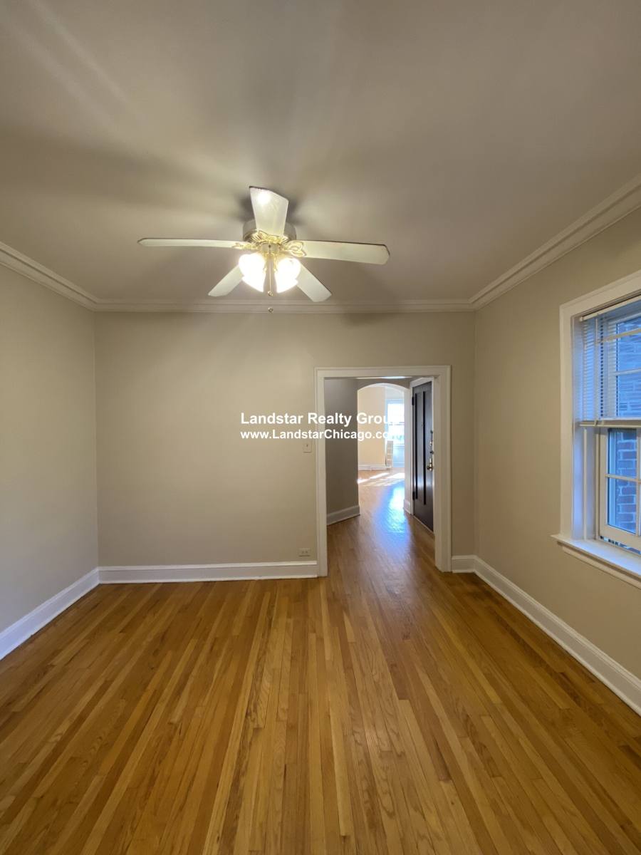 Apartment for rent at 1452 Oak Ave #2N, Evanston, IL 60202