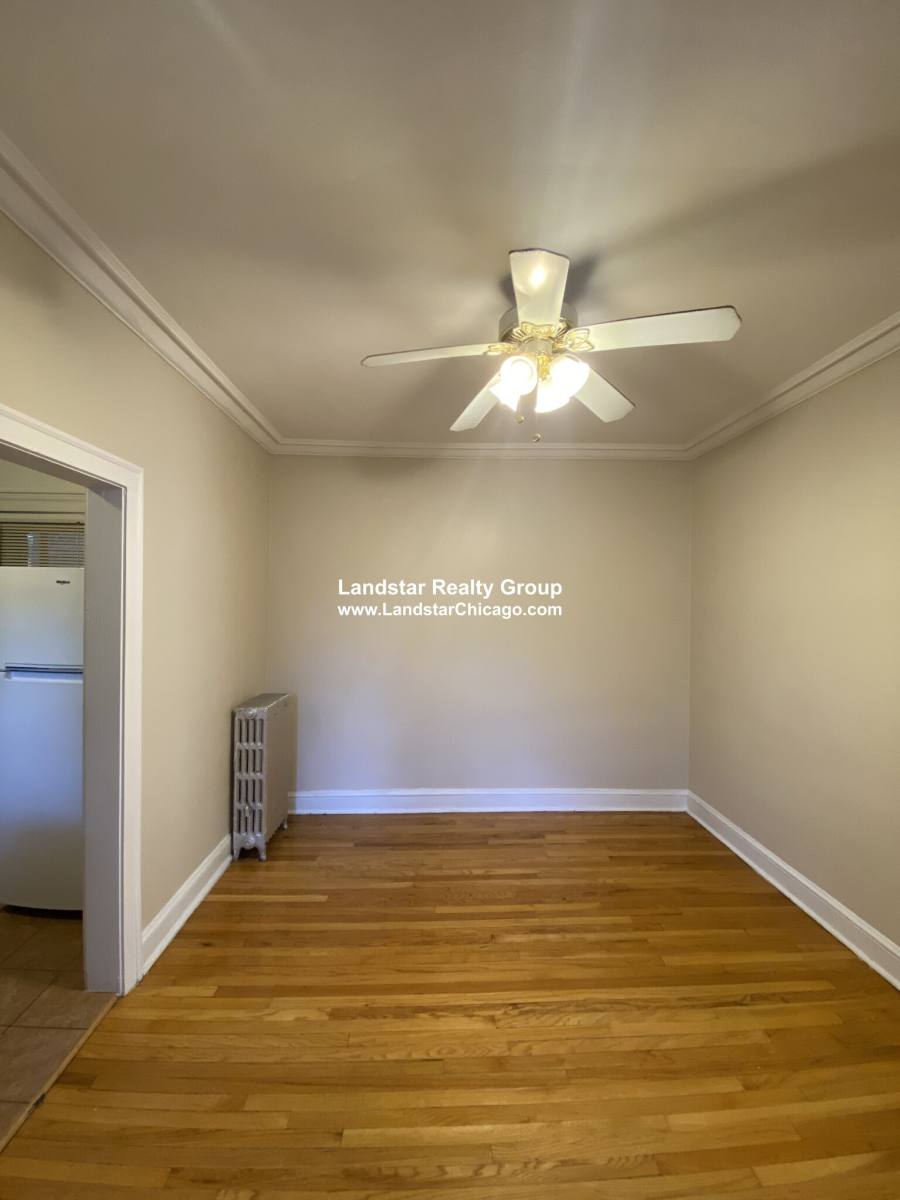 Apartment for rent at 1452 Oak Ave #2N, Evanston, IL 60202