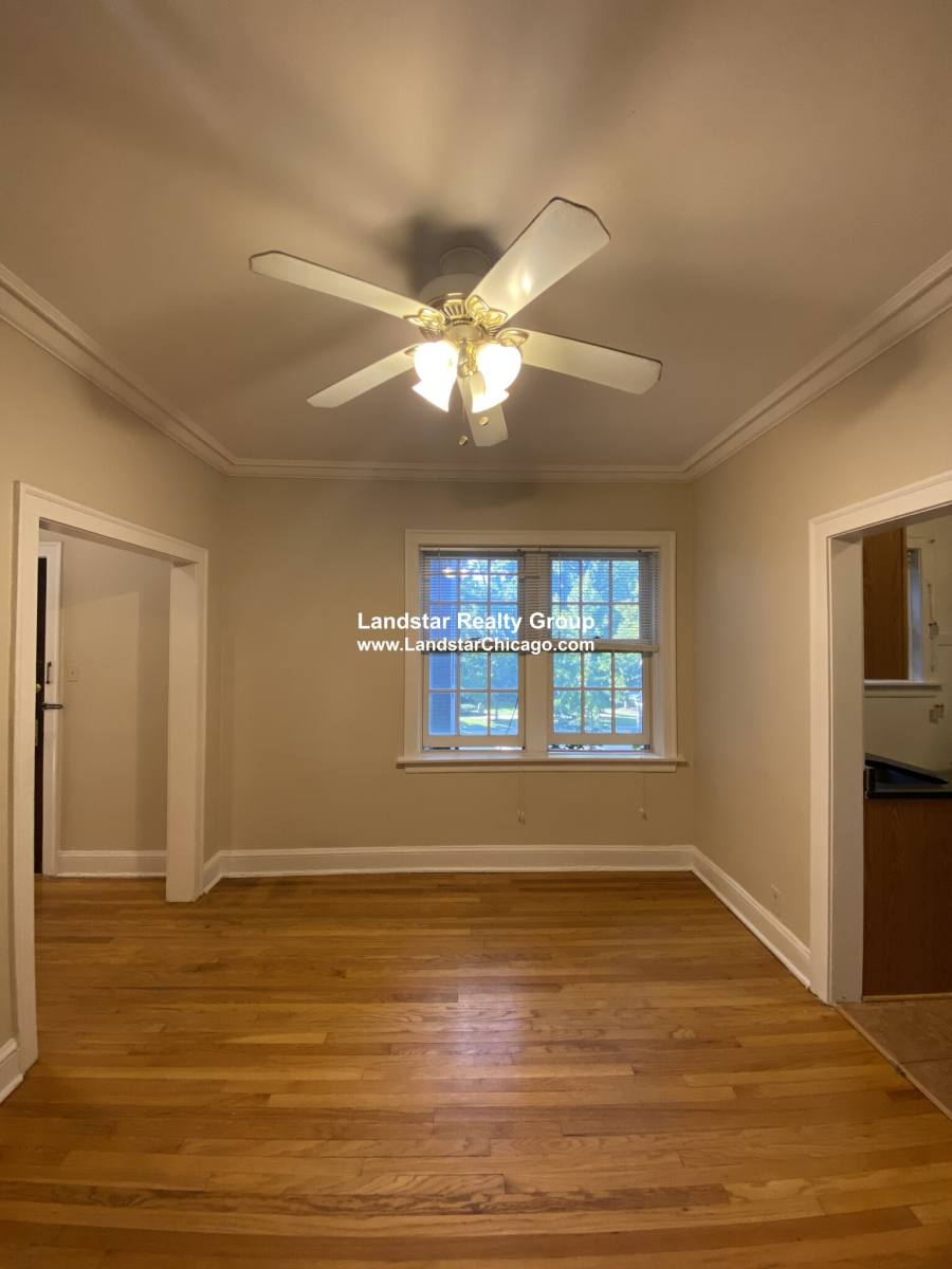 Apartment for rent at 1452 Oak Ave #2N, Evanston, IL 60202