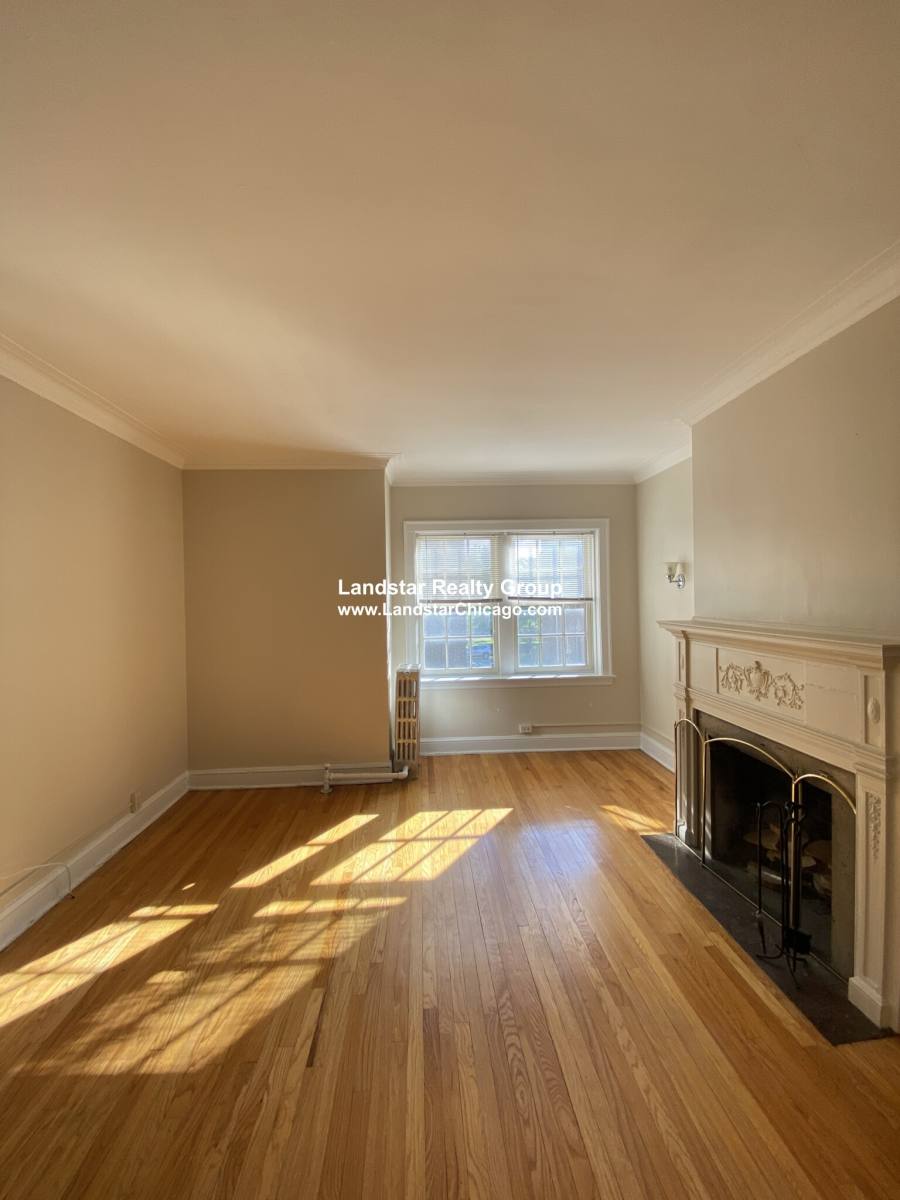 Apartment for rent at 1452 Oak Ave #2N, Evanston, IL 60202