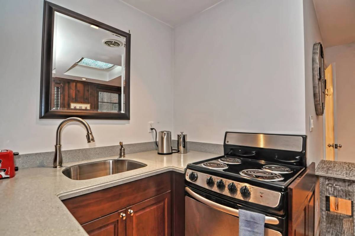 Apartment for rent at 49 Charles St #2, Boston, MA 02114