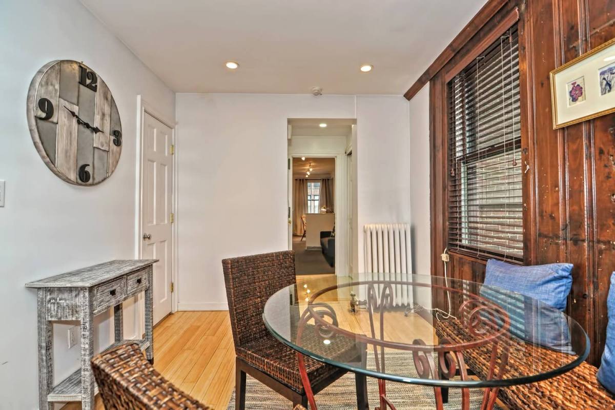 Apartment for rent at 49 Charles St #2, Boston, MA 02114