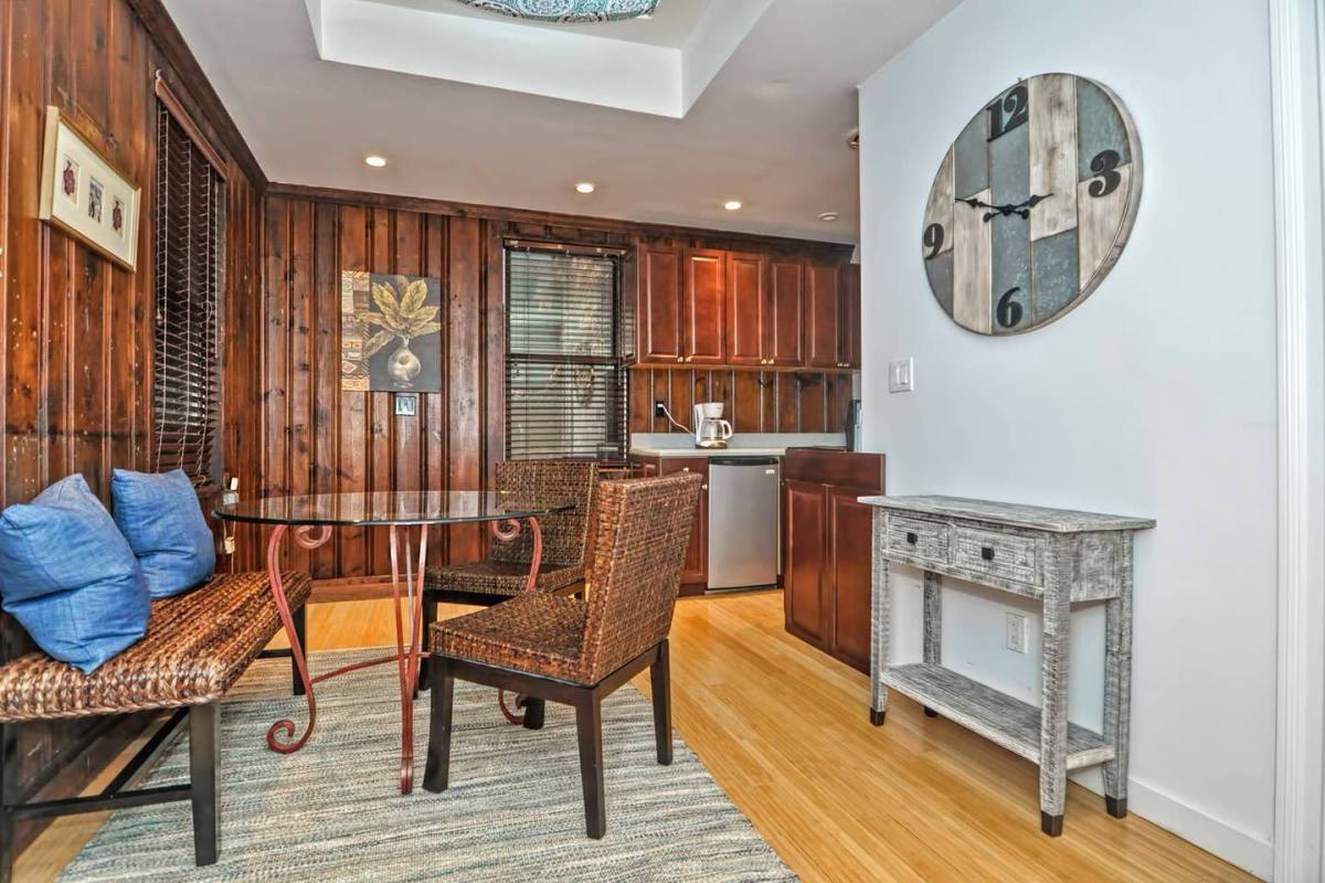 Apartment for rent at 49 Charles St #2, Boston, MA 02114