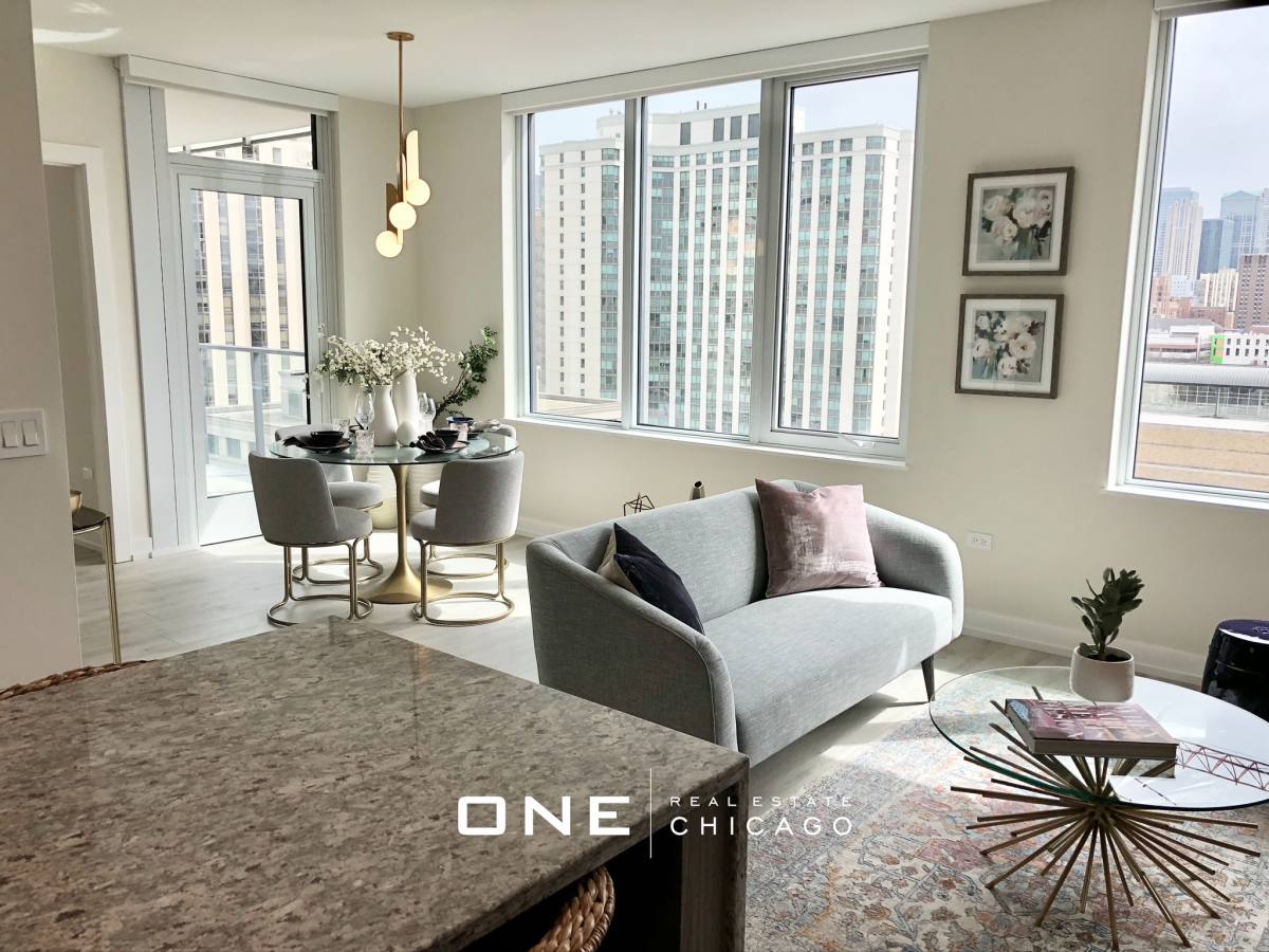 Apartment for rent at 1140 N Wells #4, Chicago, IL 60610
